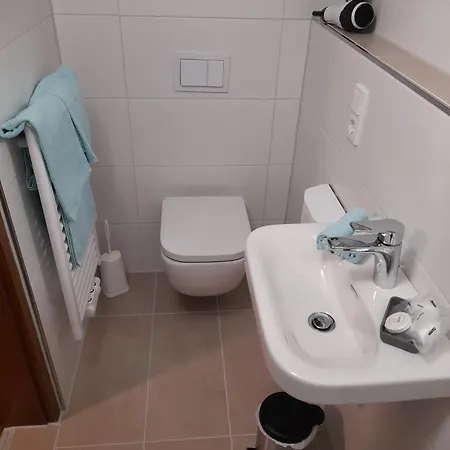 Gaestezimmer - Gaestehaus Barbara Gasthuis